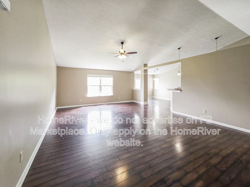 975 Geronimo Dr - Photo 4 of 22