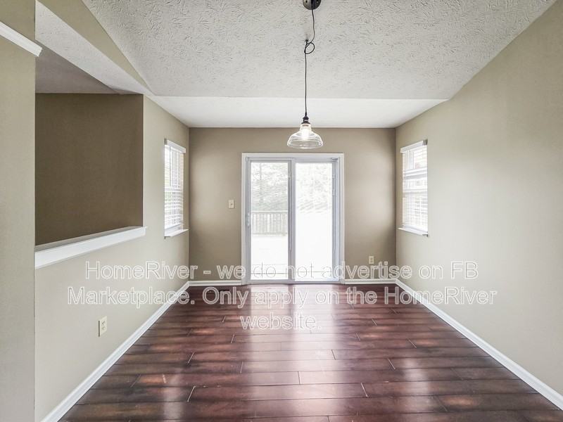 975 Geronimo Dr - Photo 5 of 22