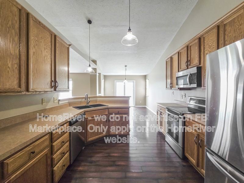 975 Geronimo Dr - Photo 6 of 22