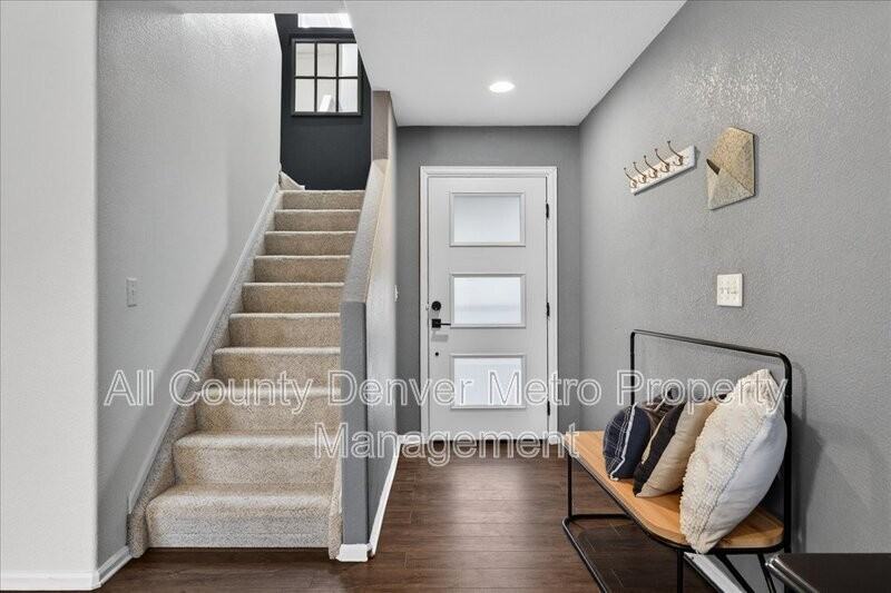 9611 Elk Mountain Cir - Photo 3 of 26