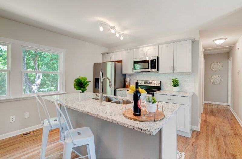 2809 Newark Dr - Photo 6 of 14