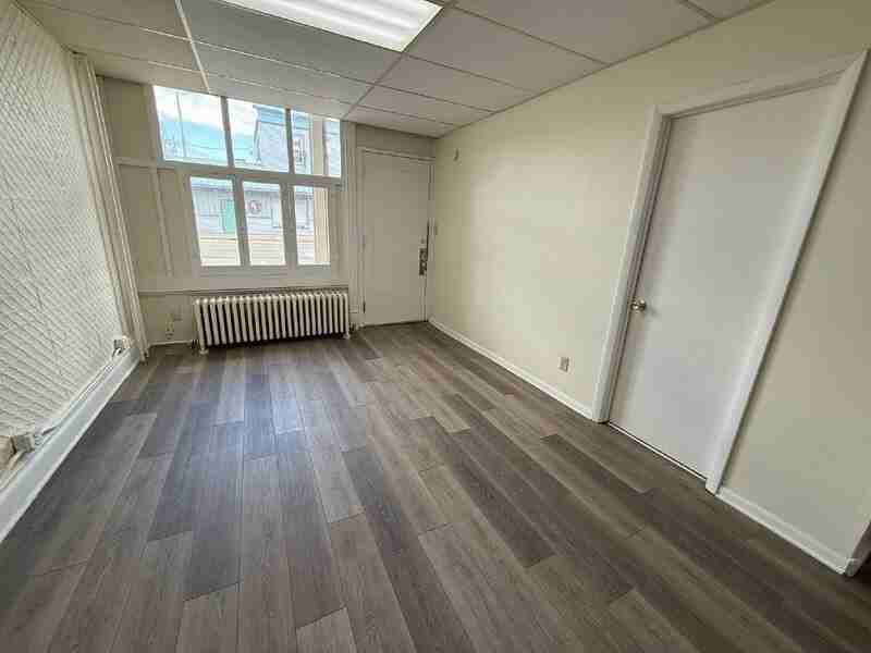121 N High St - Photo 4 of 21
