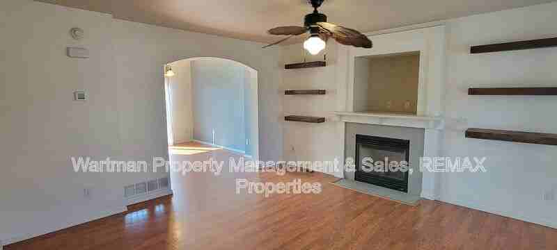 3241 Viero Dr - Photo 3 of 22
