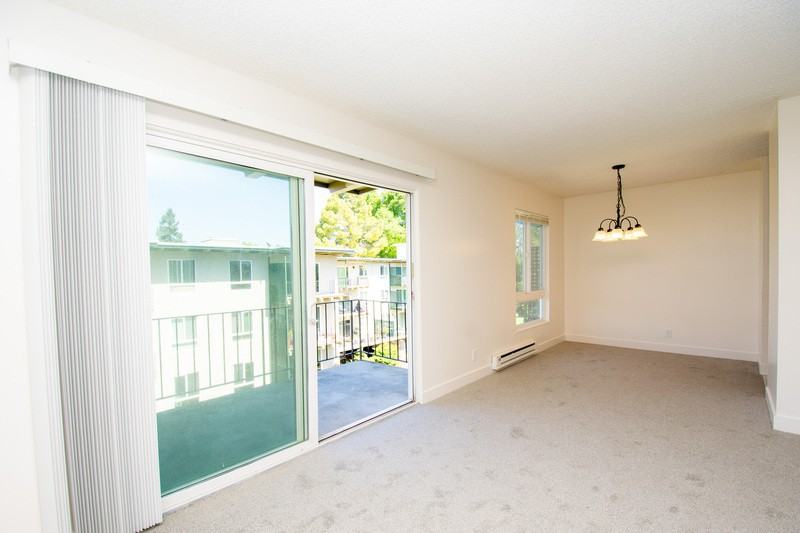816 N Delaware St #402 - Photo 4 of 20