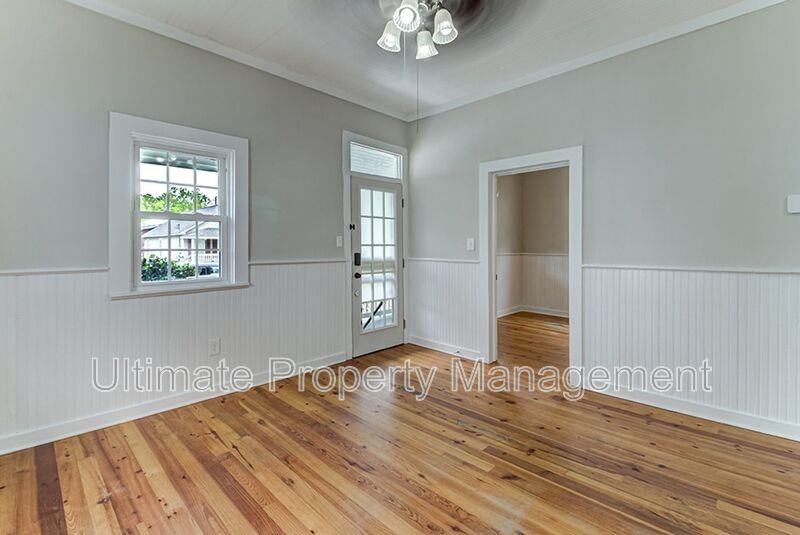 1313 Glenn St - Photo 7 of 19