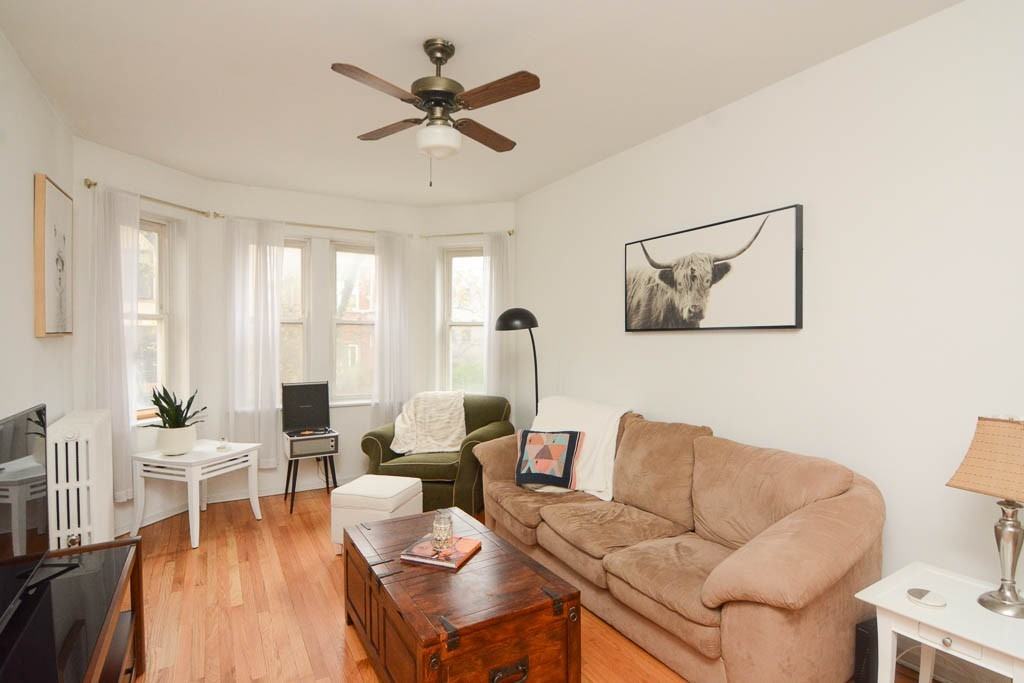 1929 W Crystal St #3A - Photo 5 of 21