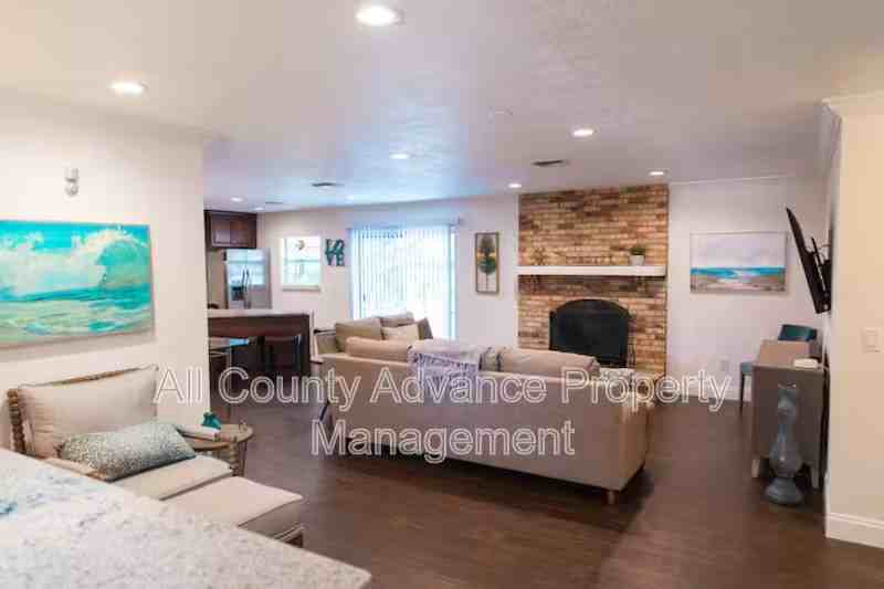 3700 Shore Blvd - Photo 7 of 14
