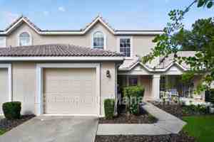 featured image of 42 Golf Villa Dr