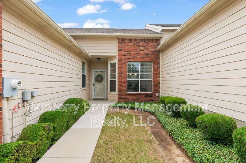 252 Heritage Hill Dr - Photo 2 of 23