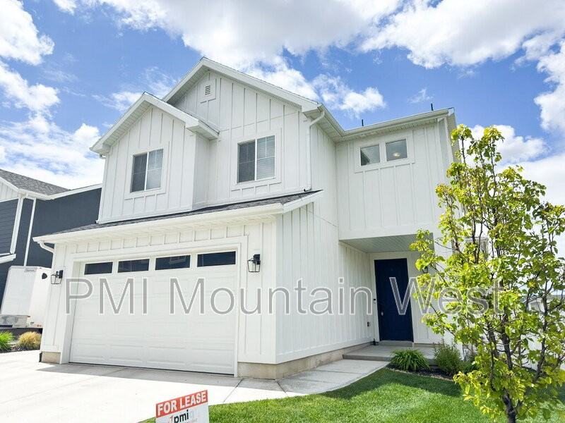 3855 Sw - Photo 2 of 32