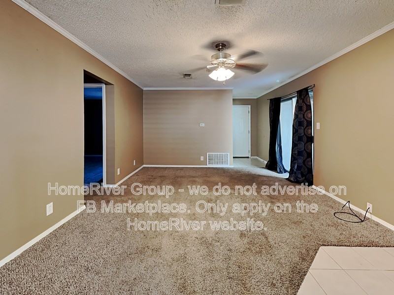 106 N Mckown Ave - Photo 4 of 19