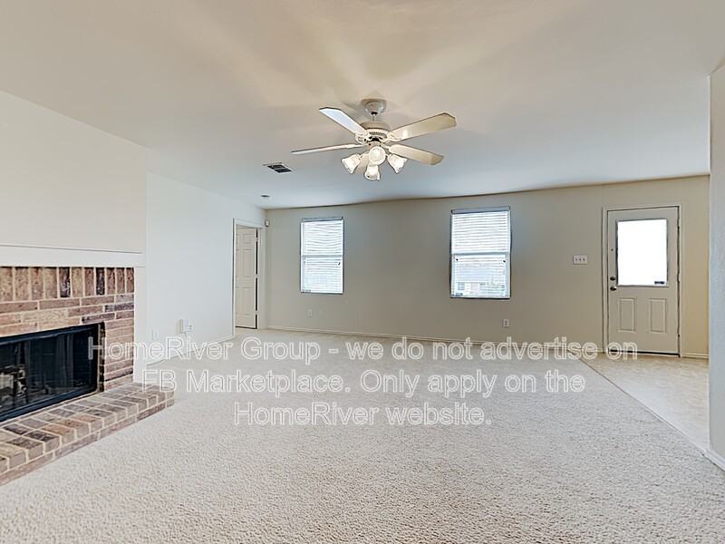 2800 Crockett Pl - Photo 5 of 20