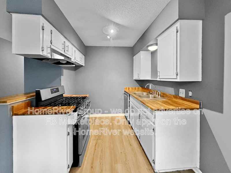 11202 Renel Dr #A - Photo 3 of 20
