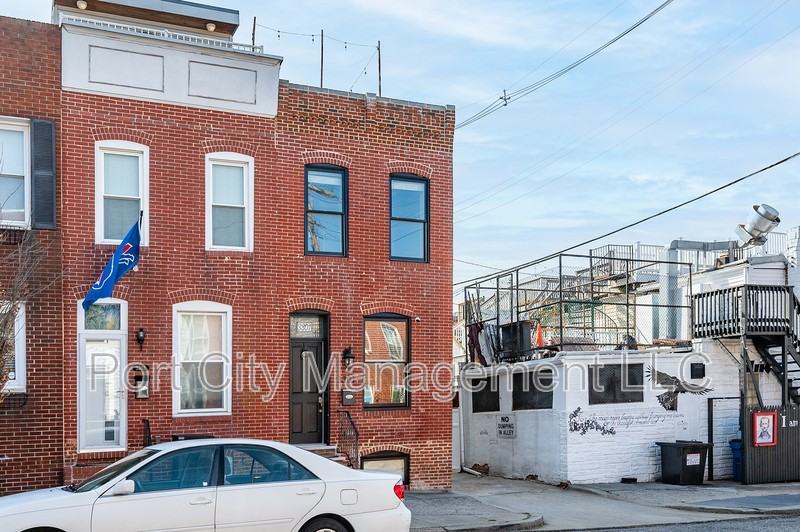 3301 Fleet St - Photo 3 of 30