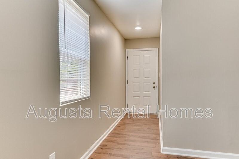 3043 Old Powderhouse Rd - Photo 2 of 16