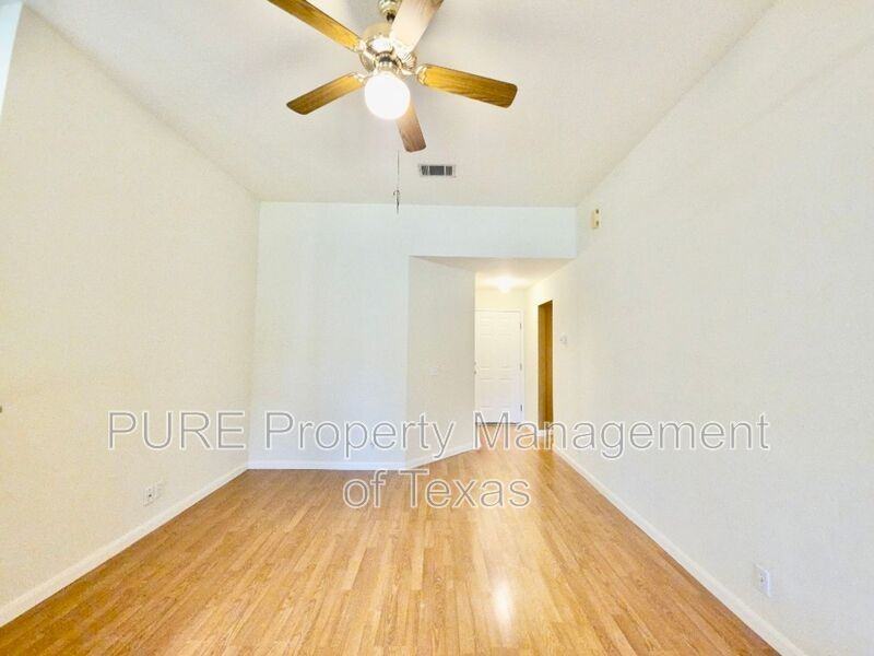 110 Meadowside Dr - Photo 3 of 20