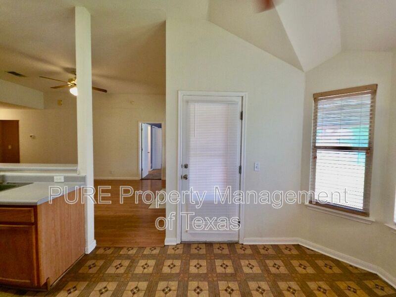110 Meadowside Dr - Photo 5 of 20