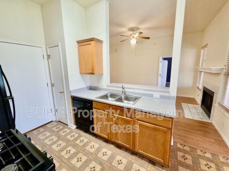 110 Meadowside Dr - Photo 7 of 20