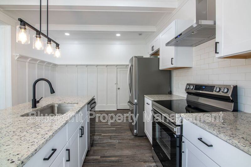 1003 28th Pl S #A - Photo 5 of 18