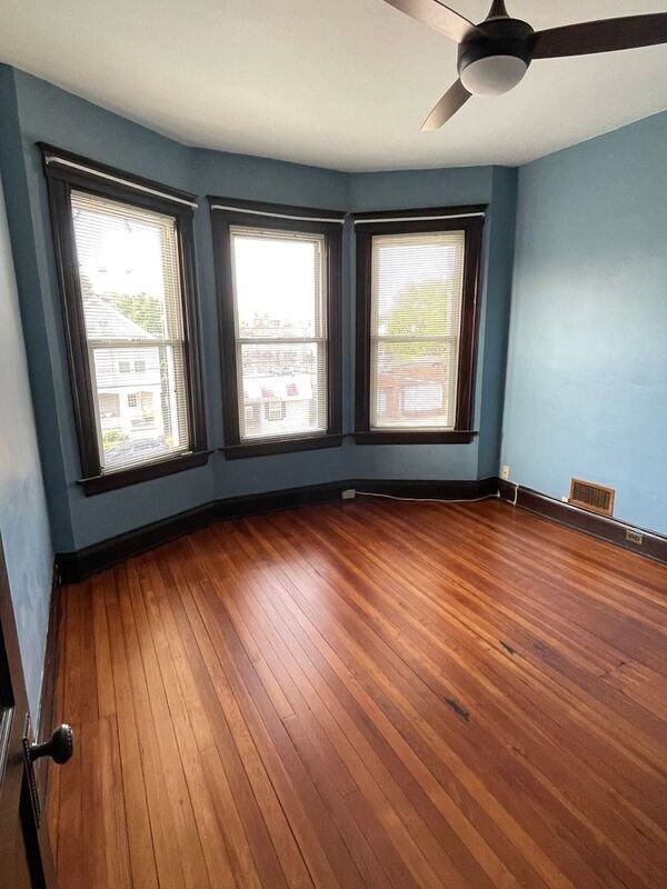 2418 Robertson Ave #2 - Photo 6 of 15
