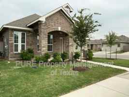 featured image of 17901 Giglio Way