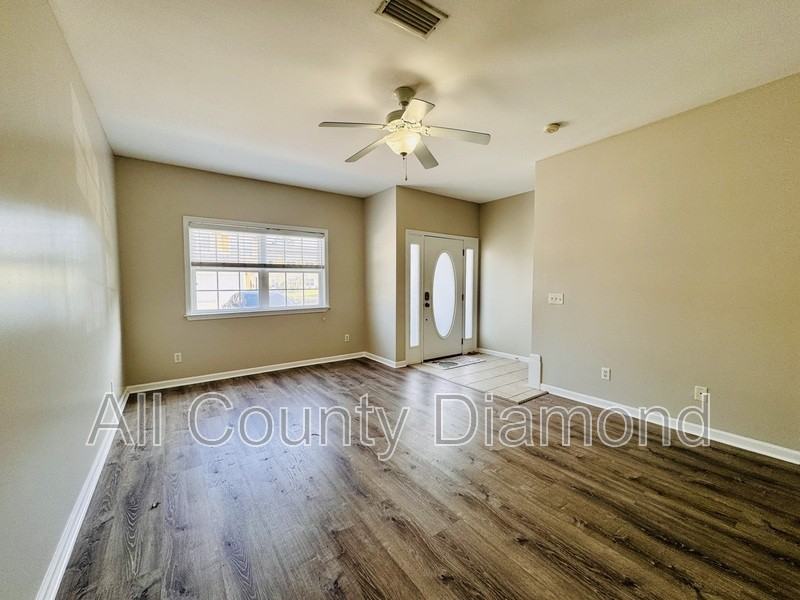 1846 Annabellas Dr - Photo 2 of 22