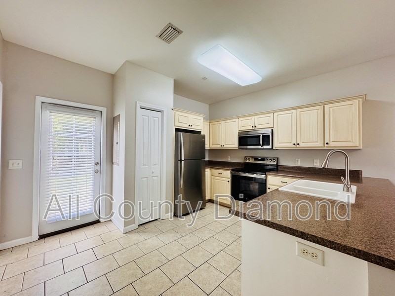 1846 Annabellas Dr - Photo 6 of 22