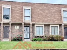 featured image of 1869 Poplar Woods Cir E