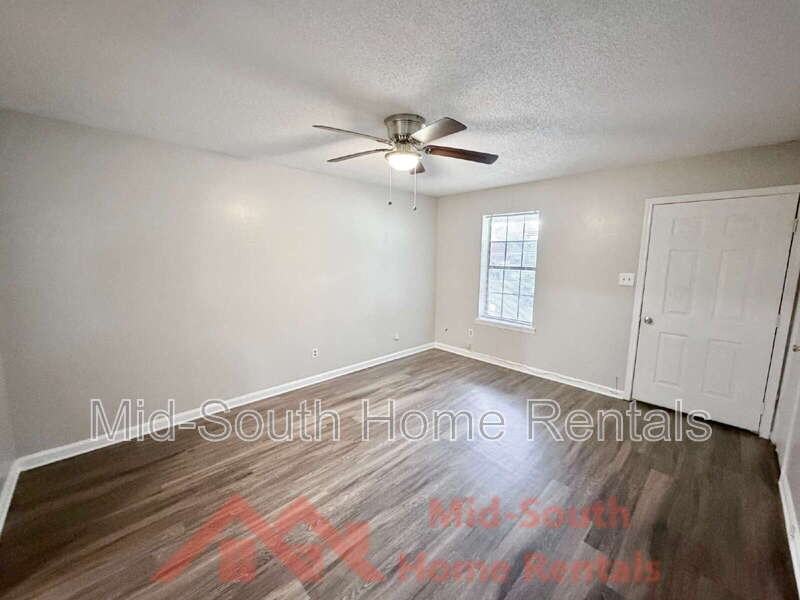 3829 Walsingham Dr - Photo 3 of 22
