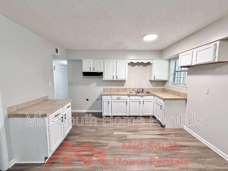 3829 Walsingham Dr - Photo 6 of 22
