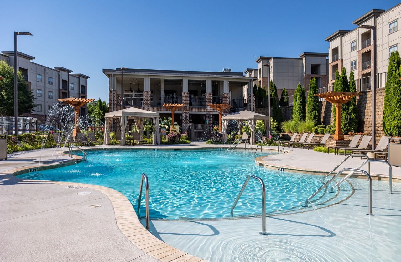 Aventine Northshore - Photo 6 of 48