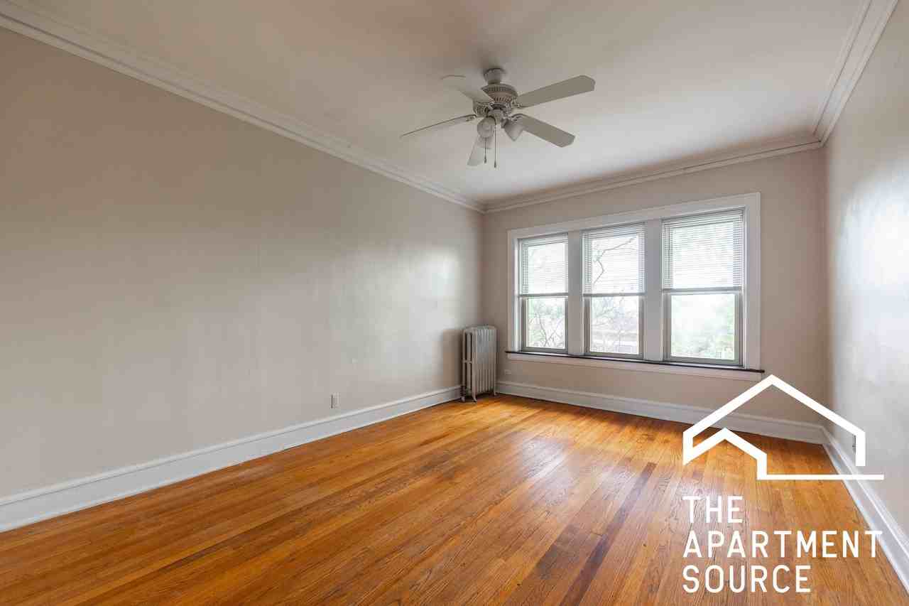 4318 N Spaulding Ave #3 - Photo 2 of 13