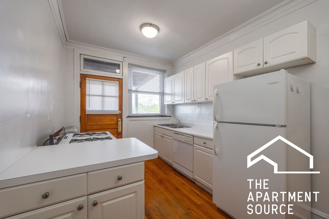 4318 N Spaulding Ave #3 - Photo 5 of 13