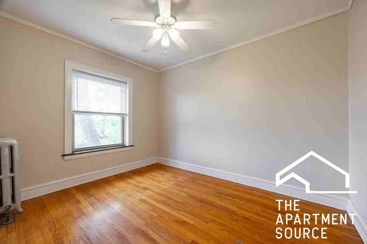 4318 N Spaulding Ave #3 - Photo 7 of 13
