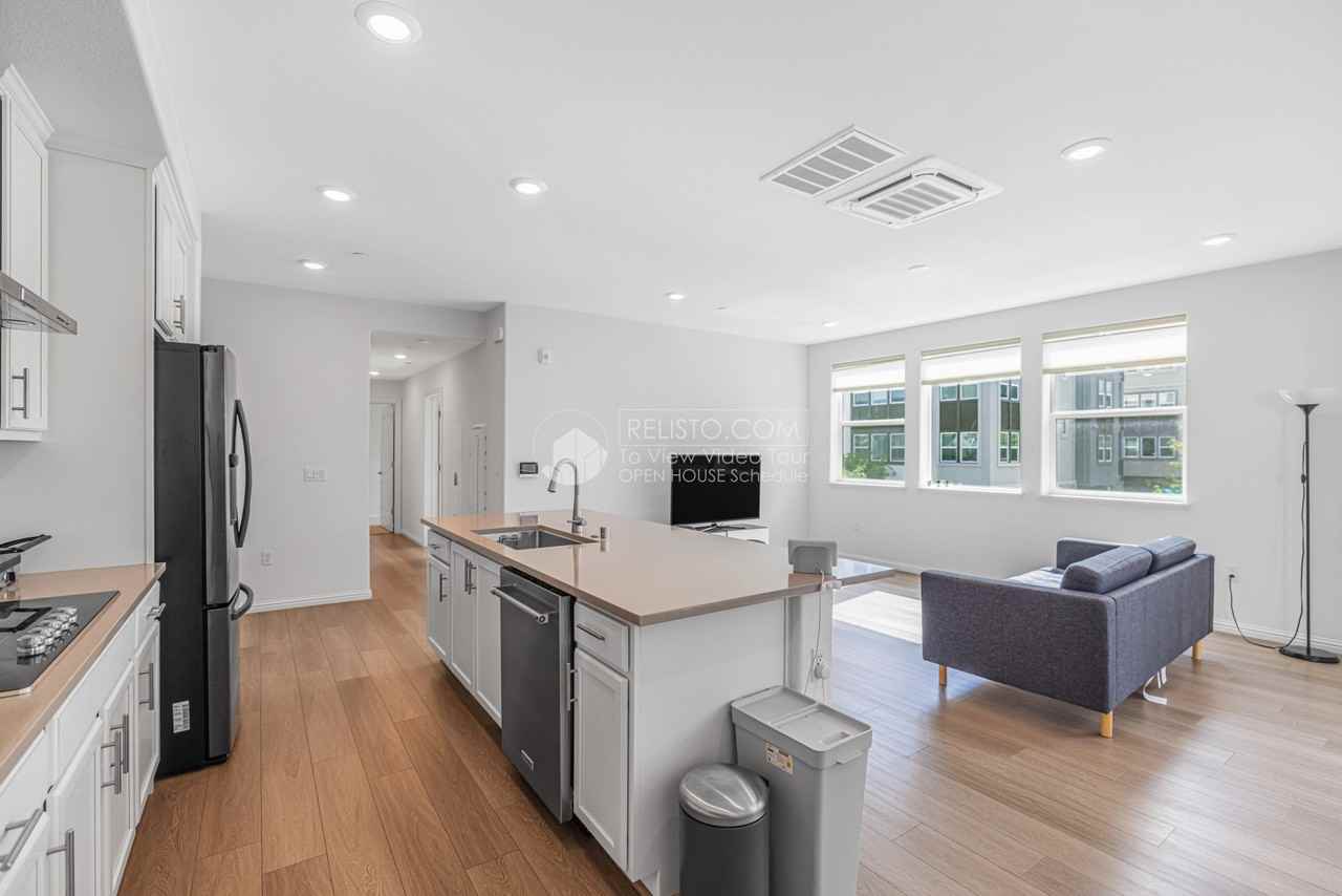 2852 5th St - Photo 5 of 35