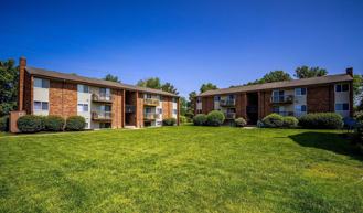 Oakmont Flats Apartments - Photo 1 of 1