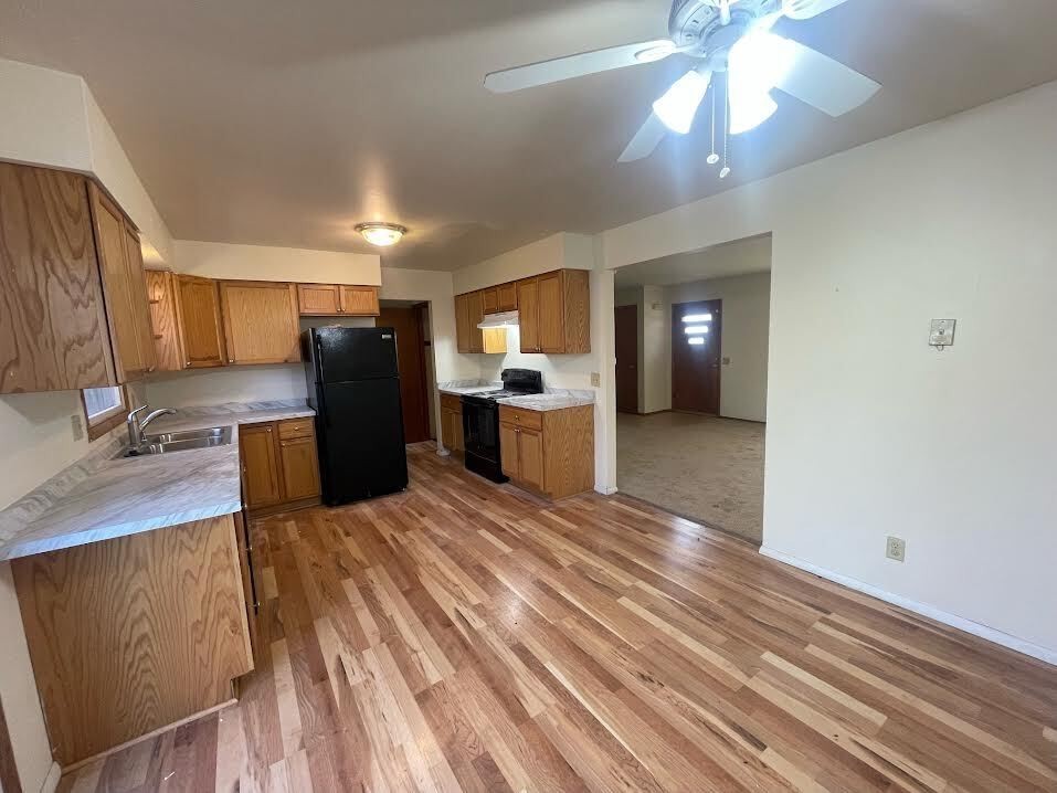 RM 2844 Dahle Street - Photo 2 of 19