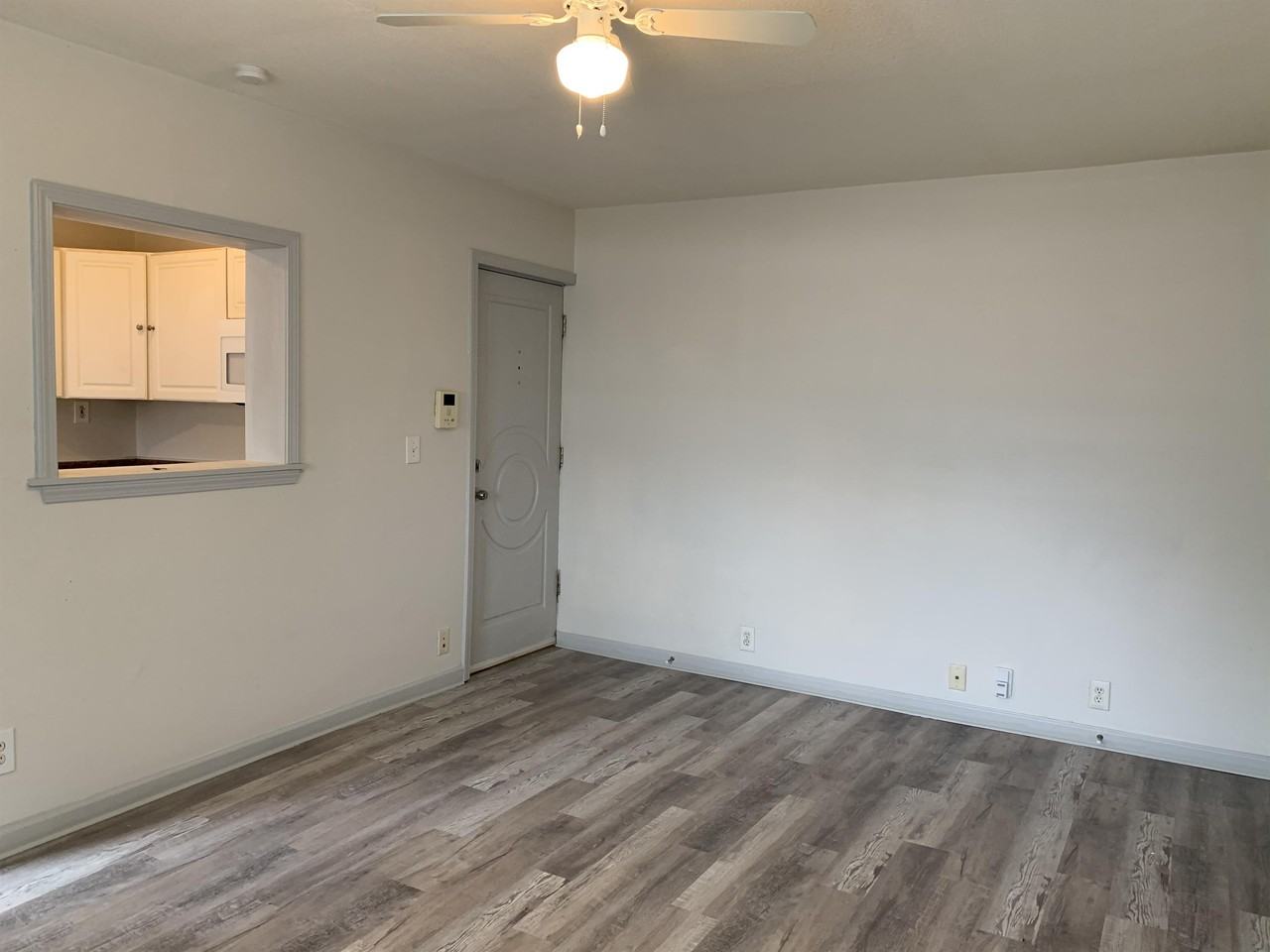 3401 Central Street - Photo 4 of 29