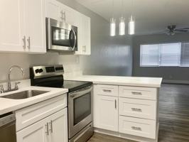 featured image of 530 Ne 20th St