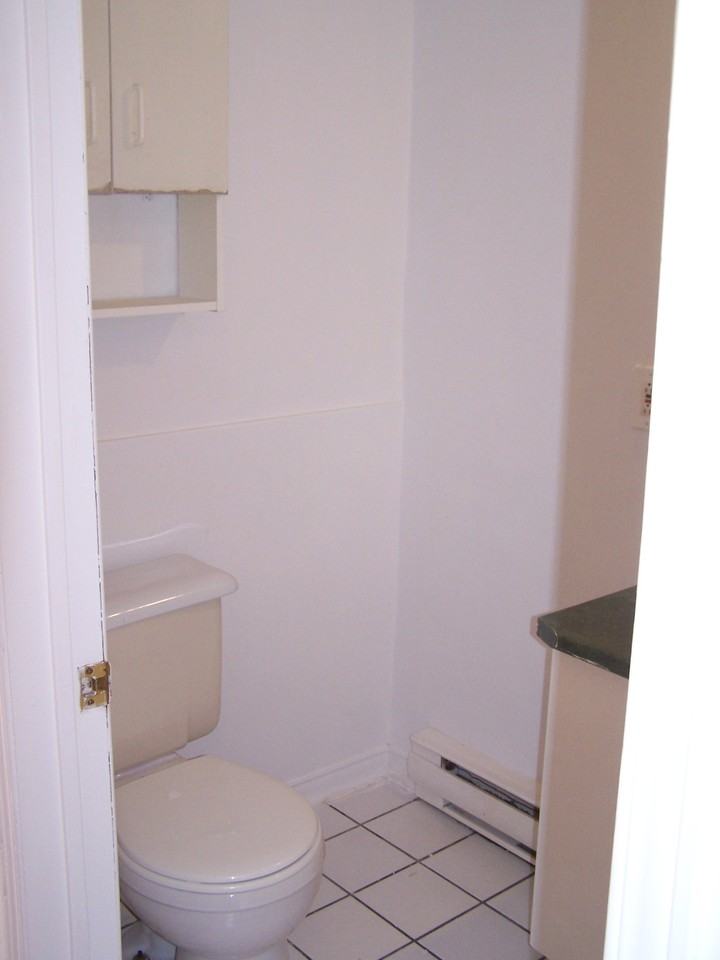347 Rue Notre Dame - Photo 5 of 6