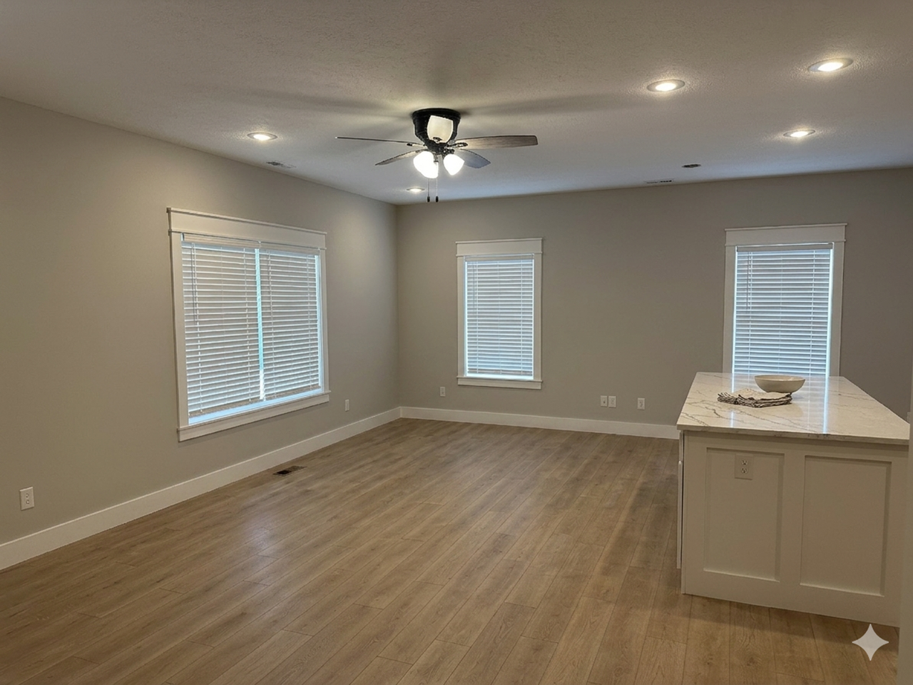 815 N College Ave #2 - Photo 3 of 25
