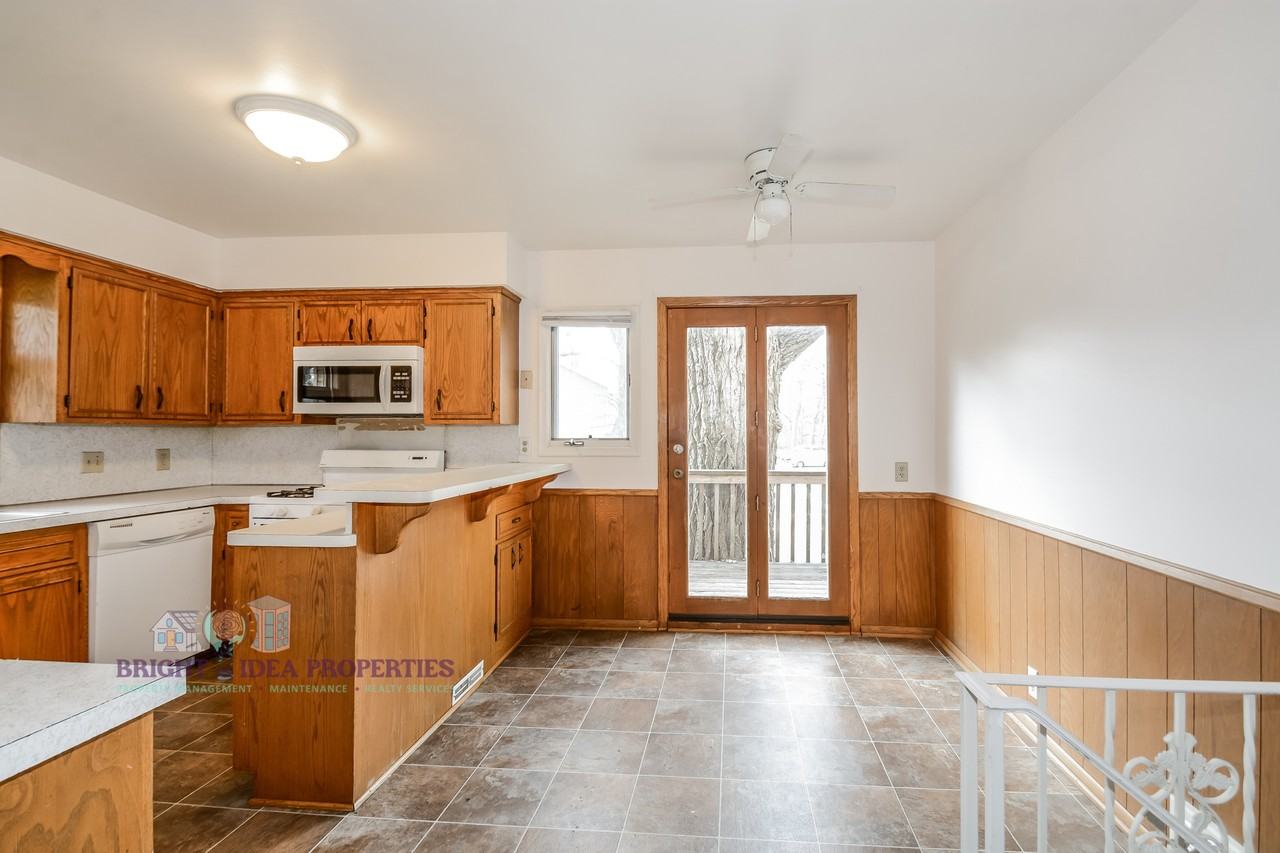 3601 Colorado - Photo 3 of 19