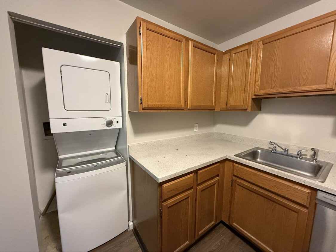 Vernon Homes - Photo 2 of 28