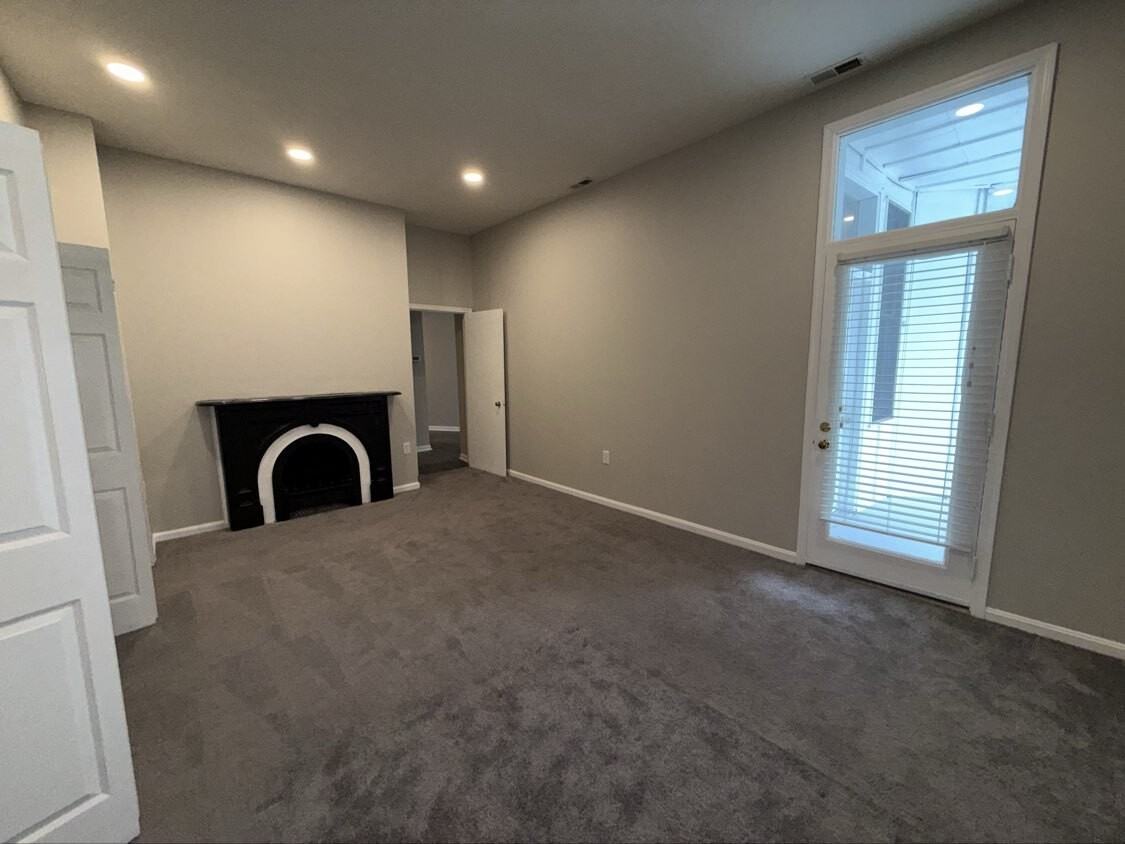 Vernon Homes - Photo 6 of 28
