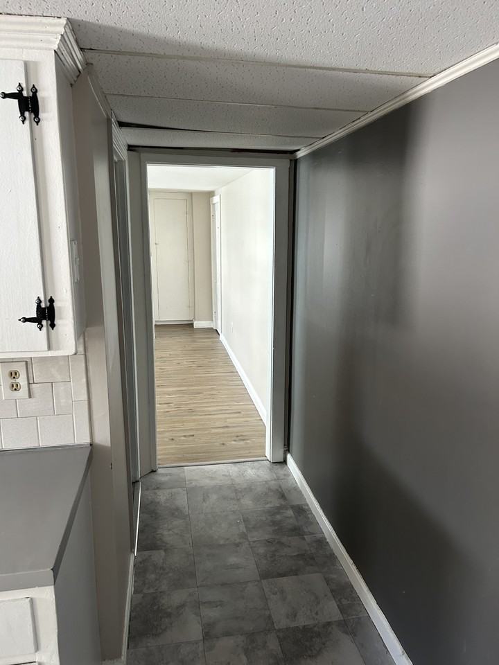 347 Main Street - Photo 6 of 9