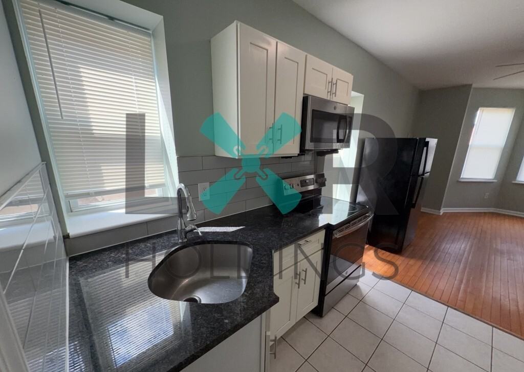 1822 W Erie Ave, Philadelphia, PA - Photo 3 of 17