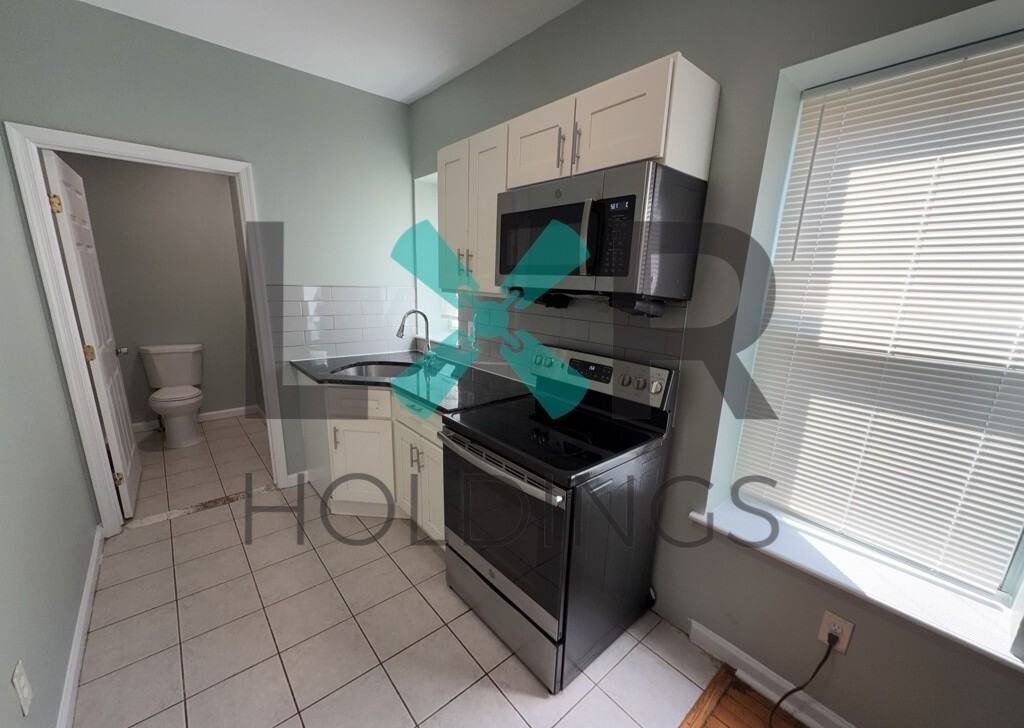 1822 W Erie Ave, Philadelphia, PA - Photo 4 of 17