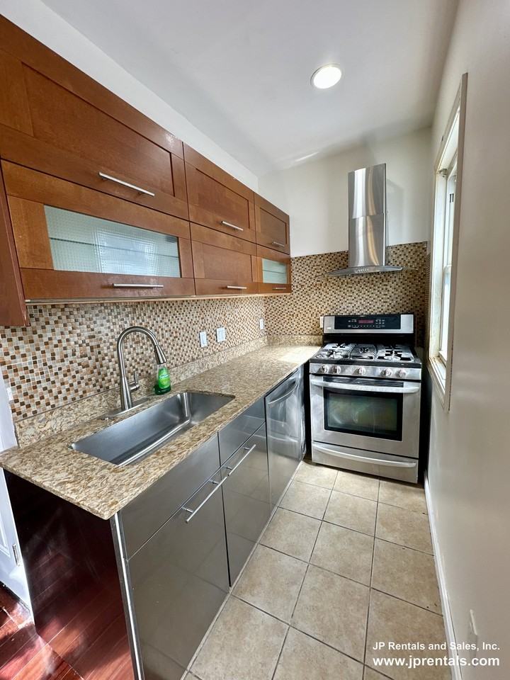 253 Belgrade Ave #3 - Photo 3 of 15
