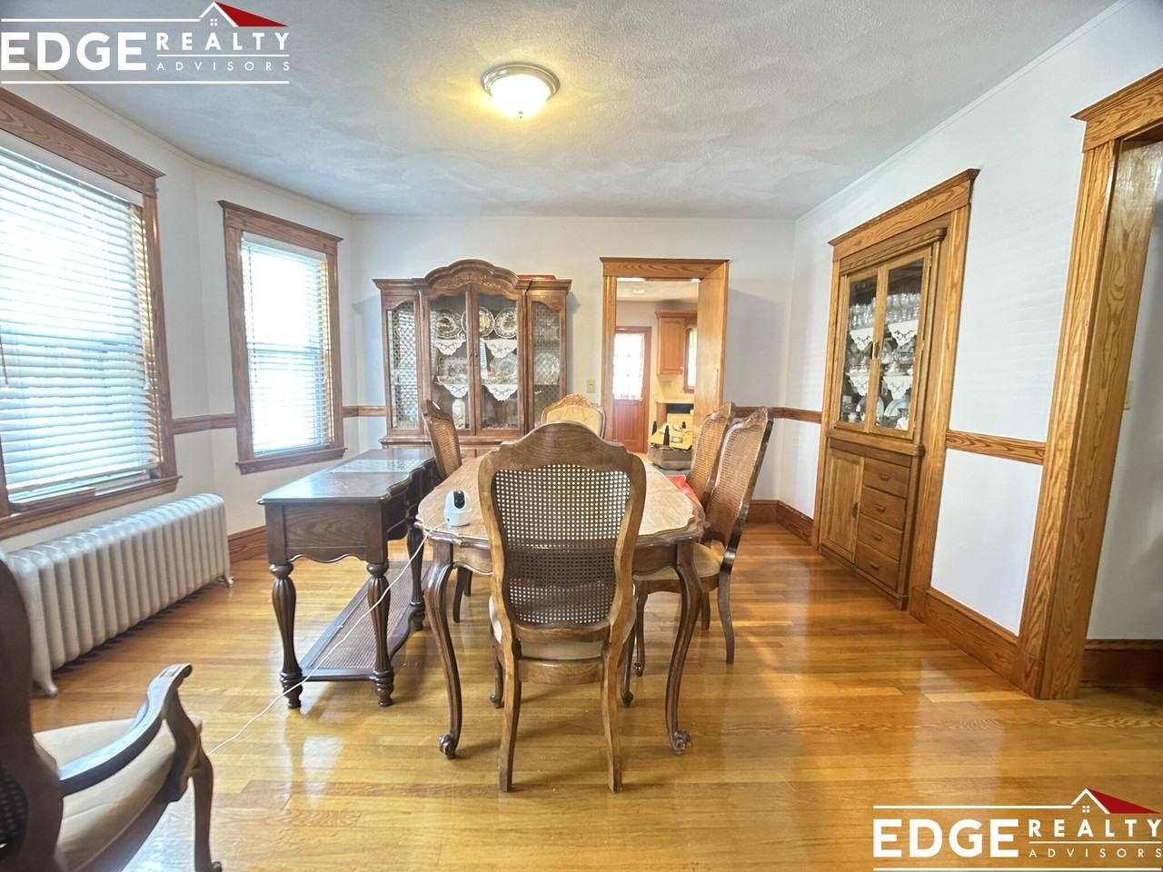 494 Washington St #1 - Photo 4 of 12