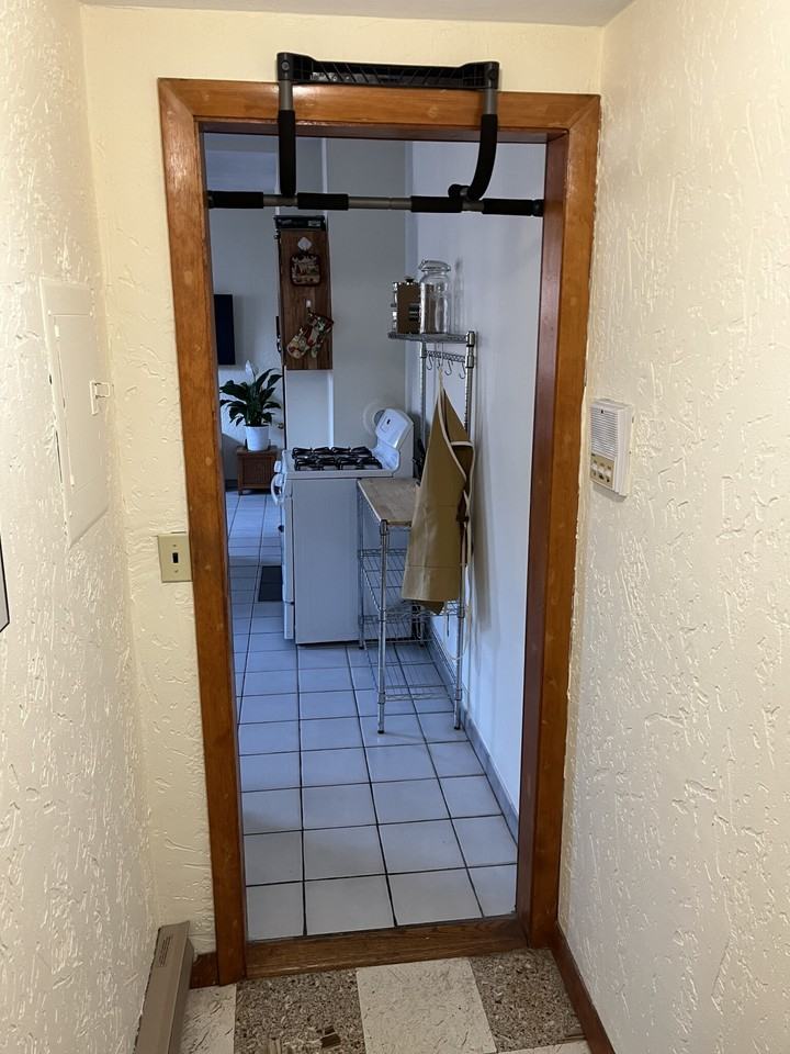 Endicott St #5R - Photo 6 of 22